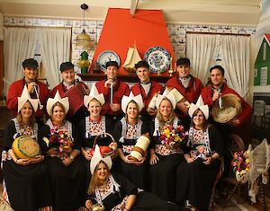 Aan de Volendamse haven Arrangement